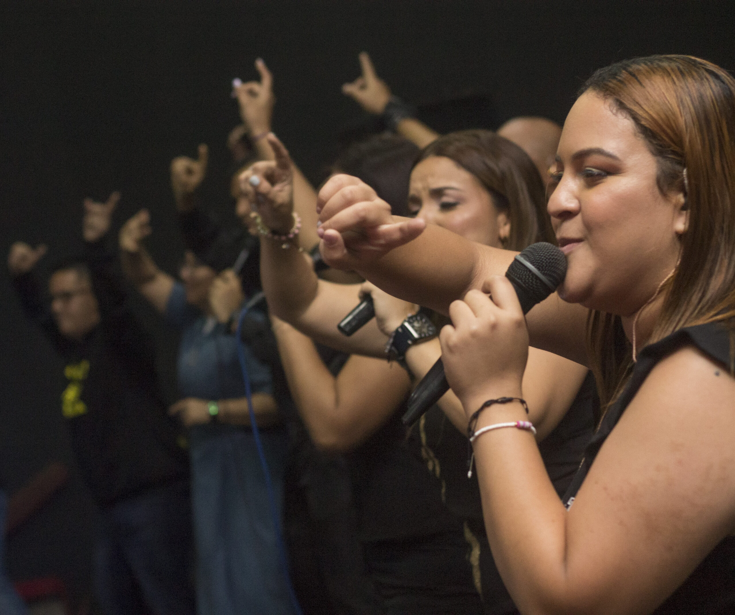 Read more about the article Música e Grupo de Oração: dicas para ministrar o louvor